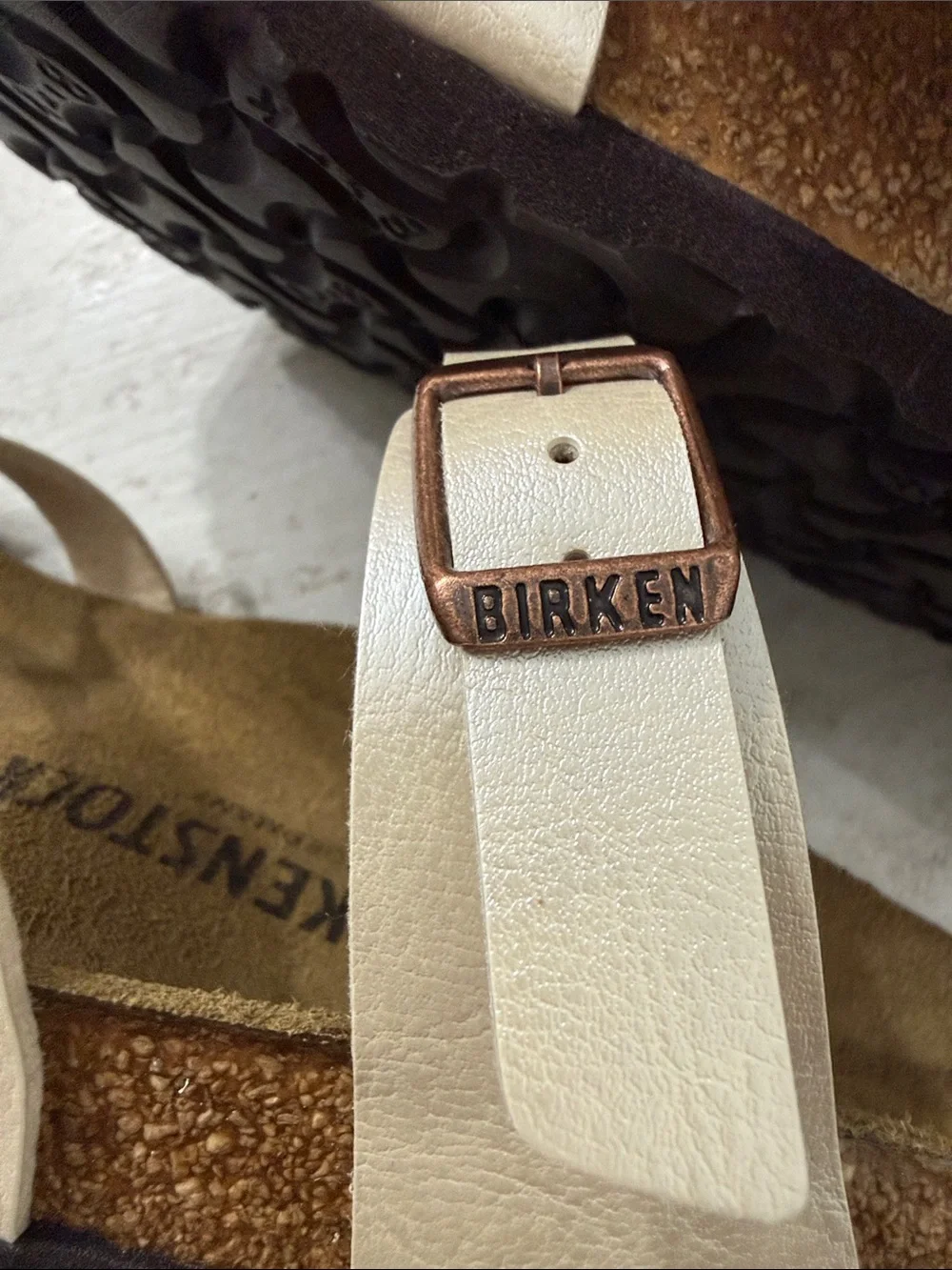 Birkenstock Women's Cream double-Strap Sandals with Buckles..nwt .. size 38